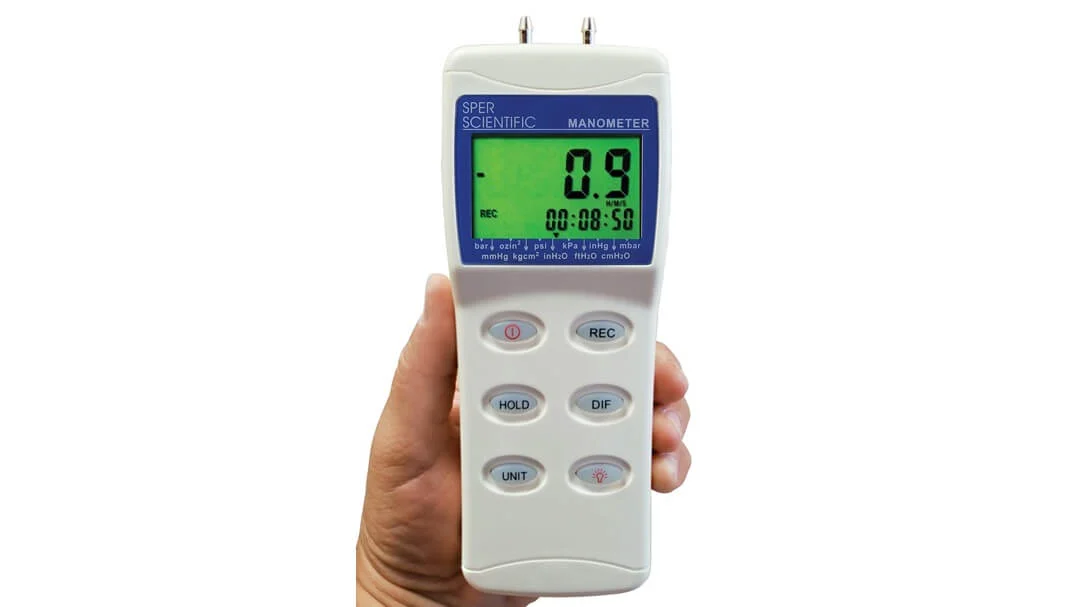Đồng hồ chênh áp 840081 thiết kế cầm tay