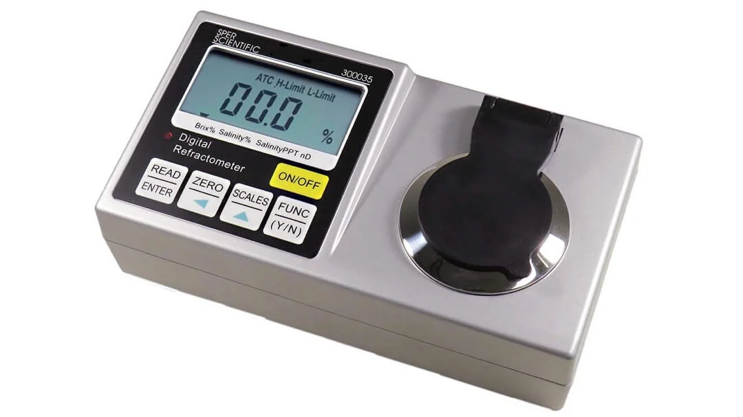Khúc xạ kế đo độ mặn, ngọt 300035 - Sper Scientific